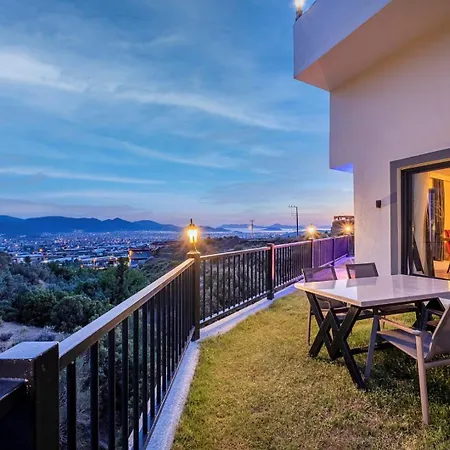 Nisa Hotel 4*